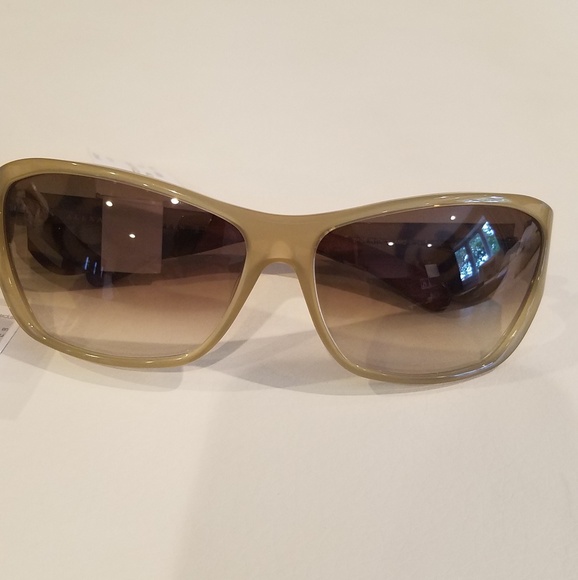 Alexander Mqueen sunglasses - Picture 5 of 8